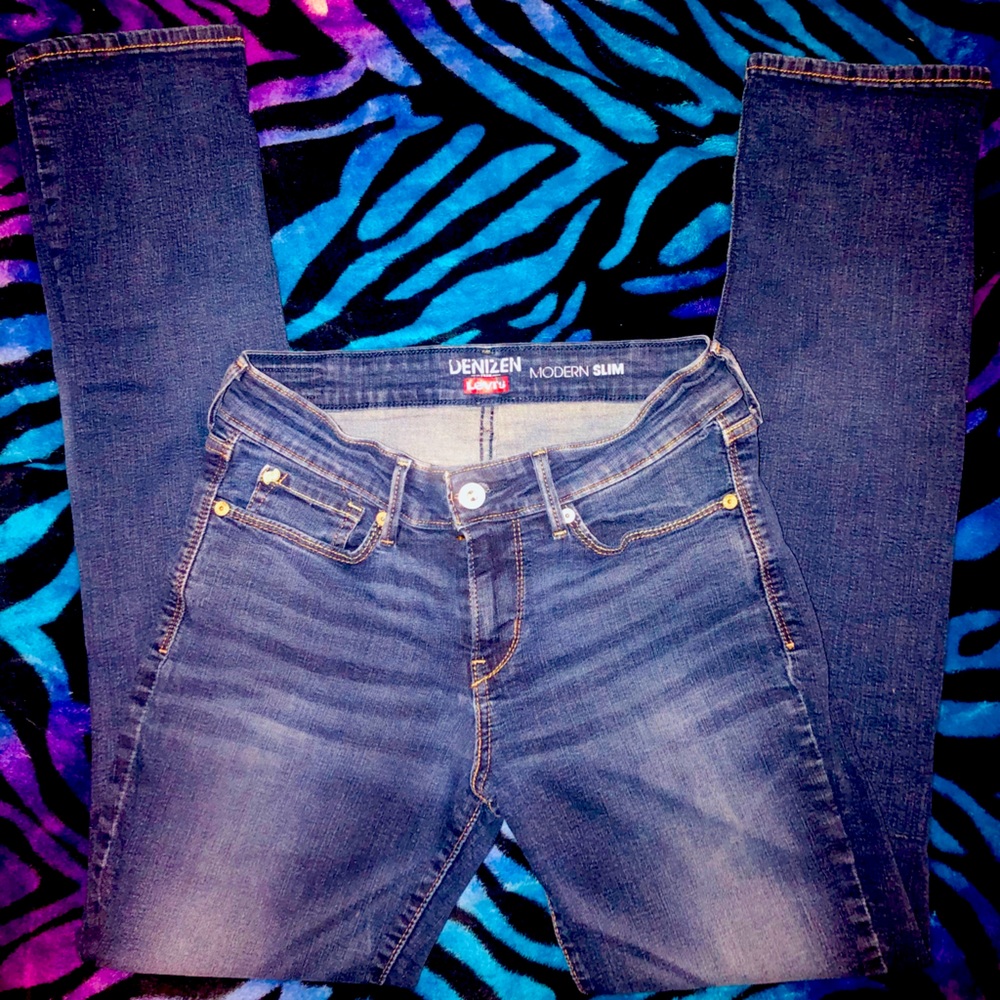 Levi’s Denizin Modern Slim Jeans